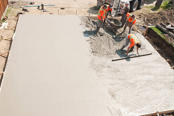 Best Concrete Sidewalk Installation  in Spring Valley, NY
